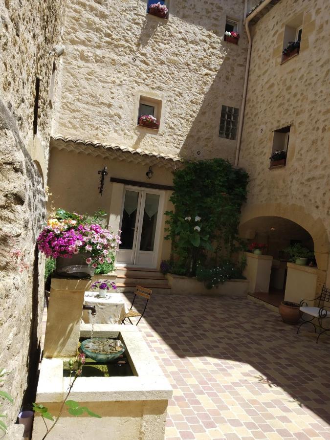 Le Terebinthe B&B Lauris Zewnętrze zdjęcie